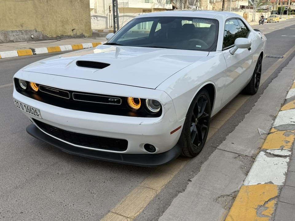 جالنجر جي تي ٢٠٢٢
معروفه مواصفات ال جي تي ٦ سلندر 
السياره نظيفه كولش وع ايدي 
حادثها جاملغ امامي جهة السايق فقط بدون لا ايرباك ولا دواخل ولا شواصي 
رقمها بغداد باسمي هزة جديده تحويل ثاني يوم 
واجه بيها كلير من امريكا ٣ قطع كلير فقط يعني لا حادث ولا شي وممكن ينشال وميبين ابد 

ماشية ٤٦ ميل مماشيه هواي بالعراق 
 سعرها ١٨٨ ورقه وبيها مجال 

***********
***********
