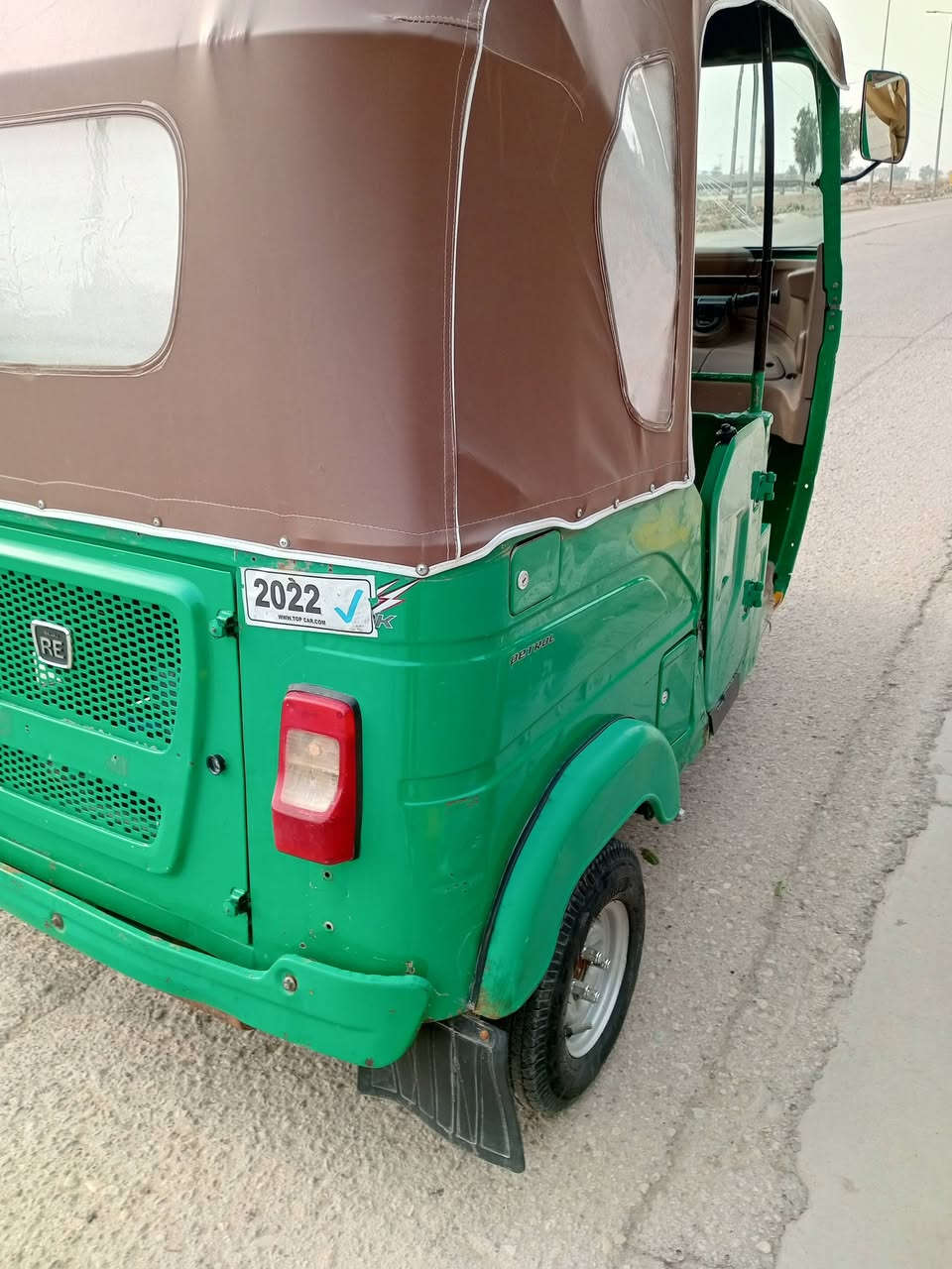 سلام عليكم شباب 
تكتك موديل 21 شهر 9 رقم رقم واسط سنويه ولوحات تحويل شوكت ميعجبك كشر كفاله من كلشي فقط بيه كد اصبعين يم الرماده مال الباب لاصيغ ولامعجون كله كفاله محرك مجفت شركه لاينقص ولايبخر تخم تاير دوشمه كاعيات منيدك لشارع 
مكاني كوت حي الجهاد 
***********
