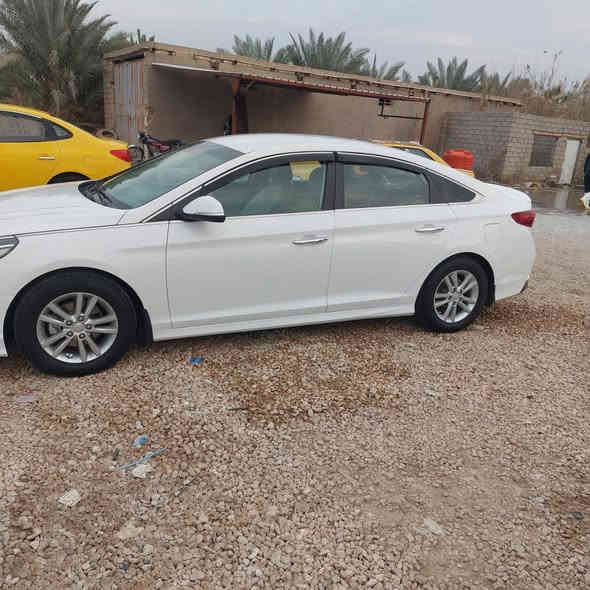 سلام عليكم
سوناته ٢٠١٩ خليجي فول عده الفتحه
مكينه ٢٤٠٠ رقم واسط بسمي
قبق الجنطه مبدل فقط
تبريد حداديه مكينه تخم تاير كير كفاله
مكلف بلنشر رقم صاحب السياره ***********
السعر ١٧٥ وبيها مجال
مكان سياره ديوانيه قضاء عفك
