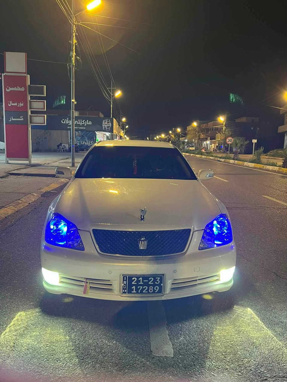 سةرةتا بةناوي خواي گةورة  شاهيمة ٢٠٠٥ براوة كؤد كراو... بي دوكةل ١٨٢ (٣دوگمة )تايةو ويلي لؤك ئاوينة ئيشارةت لايت ناوچةي كوير  بلوتوسي بيلادي بؤ بةستراوة
زور مواسةفاتي تر ٥٩گةلاو. مةجال مشتةري نيت بيزارمان مةكة لةگةل ريزم.


**إذا كنت صاحب هذا الإعلان وتريد حذفه لأي سبب، رجاءا أرسل رسالة إلى الدعم الفني**
