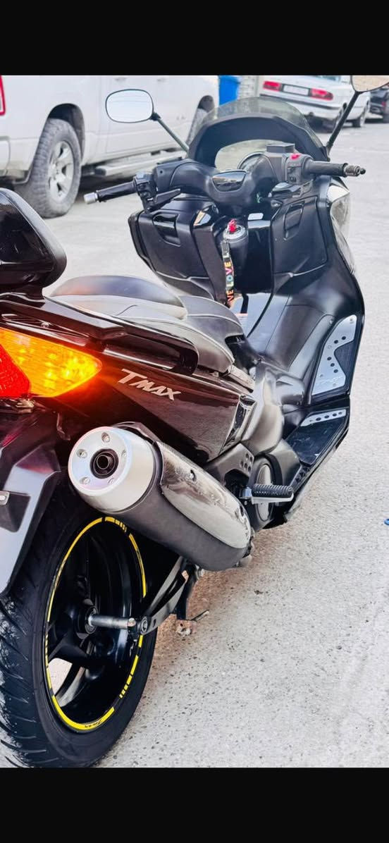 السلام عليكم دراجه تيماكس موديل ١١للبيع ماشيه ٤٠ مكان بغداد بلديات الرقم ***********
