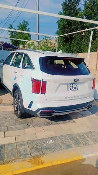 تحيه طيبه 
سورنتو خليجي موديل ٢٠٢١ فول مواصفات عده البنرامه
مكفوله من الحادث بيها مكانات بارد 
رقم بغداد بسمي تحويل مباشر
السعر ٢٤٥ 
مكاني واسط نعمانيه 
للاستفسار الاتصال بالرقم ***********
