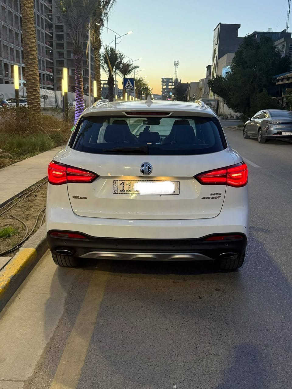 MG HS trophy 2021
وكالة باقيلها ع ضمان 6 اشهر 

ماشية 54 الف كيلو فول مواصفات بدون صبغ بدون ضربة كامله مكمله بدون نقص باسمنا تحويل مباشر كير مكينه كهرباء تبزيد تدفئه كامله مكمله مكانها يرموك فئه تروفي اعلى مواصفات مكينه٢٠٠٠ تيربو سعرها ١٤٨ ورقه

***********
