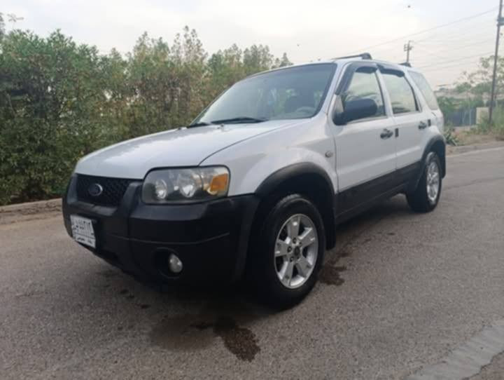 فورد خليجي ابلادي مكفوله 
موديل 2007
*********** بغداد, العراق
