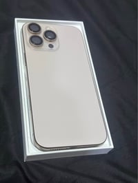 ئه يفون ١٦ دوو سيم ٢٥٦گيگا پا تري ١٠٠ ١٣٠ جا ر له شحن دروه zaa سفره شه...