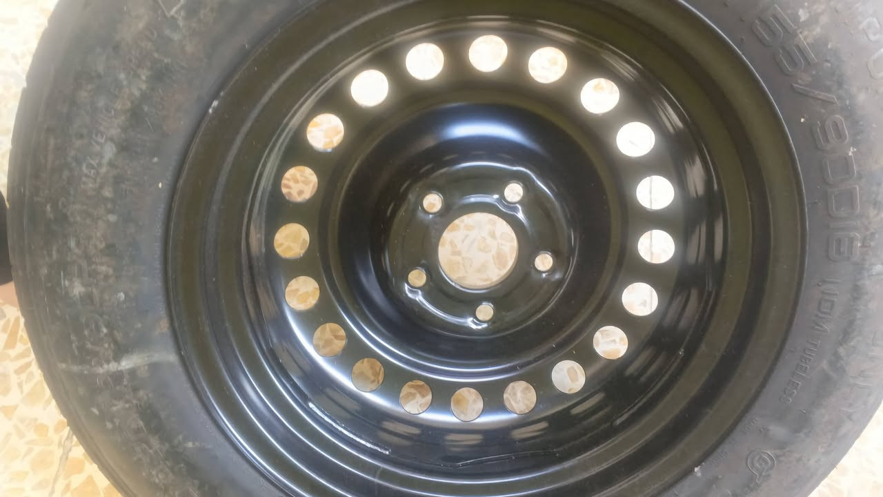 تاير اسبير حجم 16 شرط ما مشدود
جوكر 20 الف


**إذا كنت صاحب هذا الإعلان وتريد حذفه لأي سبب، رجاءا أرسل رسالة إلى الدعم الفني**