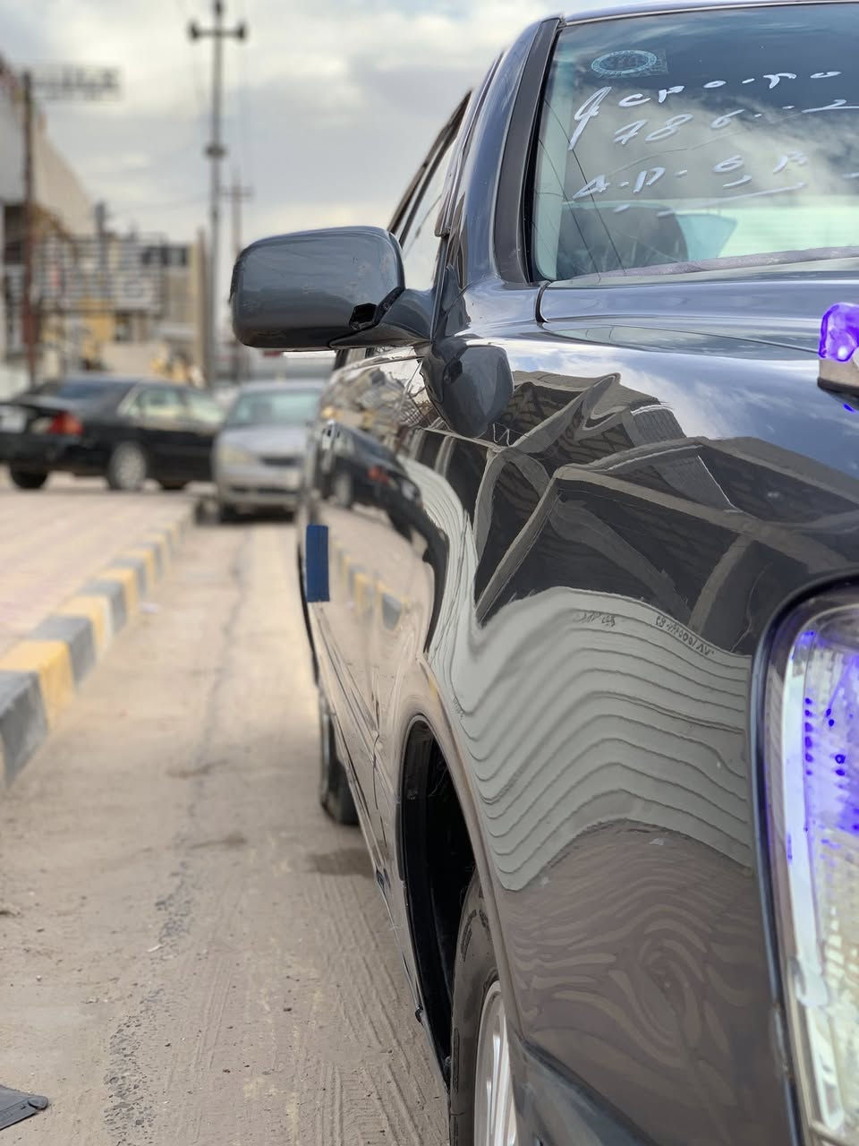 السلام عليكم 
ملكه للبيع 2003 ، قرار 48
4 دگم ، D4 الكبير ، شاصي 75 
دبل شاشة ، ثلاجه ، مري شفط 
كشنات كهرباء ، تخم تاير جديد 
حدادية جديدة ، عليها ادامة كامله
محرك و گير كفالة السيارة طلقة
مكفولة من الاصوليات كامله 
مدفوع الگمرك باقي تدفع الفلوس وتستلم اللوحات 
مكان السيارة النجف 
السعر 100 وبيها مجال 
***********
