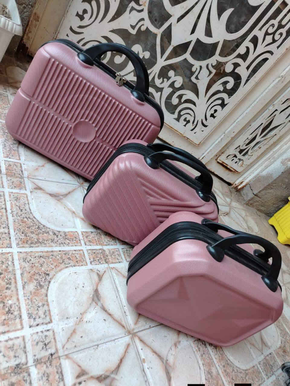 غراض للبيع
جنط عدد 2 باقيات + غرفه تركيه الاصليه الثقيله 
برده قياس 3×4 / رقم ***********
الاستفسار اكثر خاص
