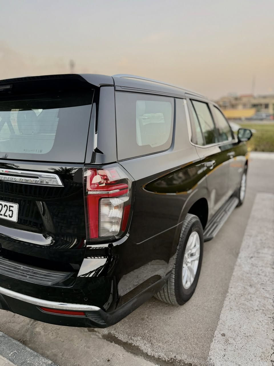 السلام عليكم
تاهو LS للبيع موديل 2024 بجم برايمر علامة سودة
رادار 
ماشيه  17000
وارد خليجي وكالة المنصور ام الضمان بعدها داخل الضمان والصيانة المجانية مكفولة من الزلغ
درع جامة أمامية
المواصفات 
بصمة
بصمة ٤ أبواب
حساسات امامية خلفية
رادار امامي 
مانع تصادم 
تحديد مسار 
رادرات جانبية
كامره خلفية دوارة
ثلاث قطع تبريد 
شاشه أعطال
سايد بريك كهربائي
تحكمات ستيرن 
كرسي سائق وراكب كهرباء 
لد نهاري 
ثلاجة
تشغيل عن بعد
وباقي المواصفات المعروفة  
السعر 515$ وبيها مجال بسيط
مكان السيارة بغداد 
الرقم ***********
