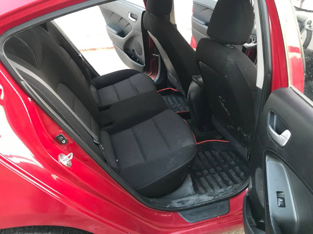 🚘 للبيع — Kia Cerato موديل 2018 خليجي السعر 135 ورقه 
✅ وضع الشركة
✅ تبريد محرك ممتاز
✅ محرك، كير، تبريد، تدفئة كلهن وضع ممتاز
✅ رقم أربيل
✅ السيارة نظيفة جداً بمعنى الكلمة
✅ الدواخل نظيفة
✅ تايرات كوري 🇰🇷 جديدة
✅ حدادية كاملة جديدة
✅ بطارية جديدة
🔹 الملاحظة الوحيدة:
تم صبغ الجام الأمامي الأيمن فقط بسبب شخوط بالباب بدون أي ضربة.
📍الموقع: النجف الأشرف — مجمع طيبة السكني قرب سوق الجمعه

ملاحظه ملاحظه السنويه ساقطه صارل فتره
اتعهد بالتحويل ووالوكاله والغرامات تحياتي لكم 🌹


**إذا كنت صاحب هذا الإعلان وتريد حذفه لأي سبب، رجاءا أرسل رسالة إلى الدعم الفني**