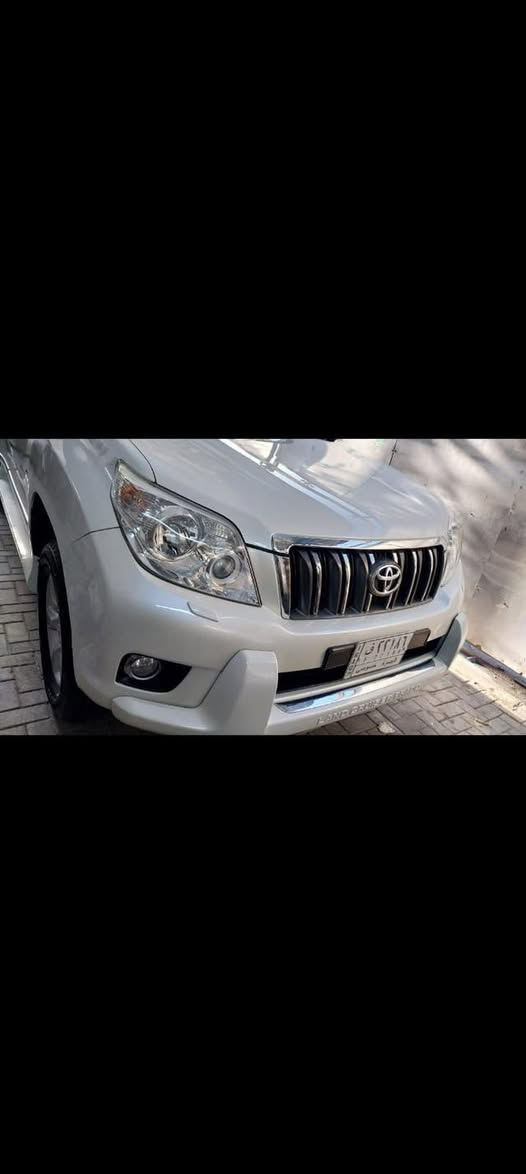 السلام عليكم برادو مديل 2012 سياره رقمها بصره باسمي سياره مكفوله من كلشي وسياره كلش نظيفه  وشوفة عينكم بصور ومكان سياره بصره 4 سلندر السعر 260 ورقه للاتصال ***********
