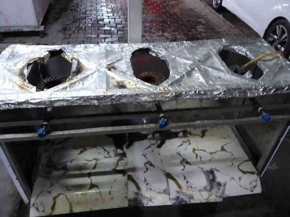 طباخ مغلف 3 عيون
ب125 الف 

العنوان بغداد الكرخ رحمانيةالجعيفر 
***********
