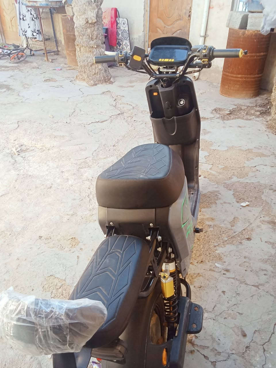 للبيع دراجة شحن بغداد قرب بسماية ***********
