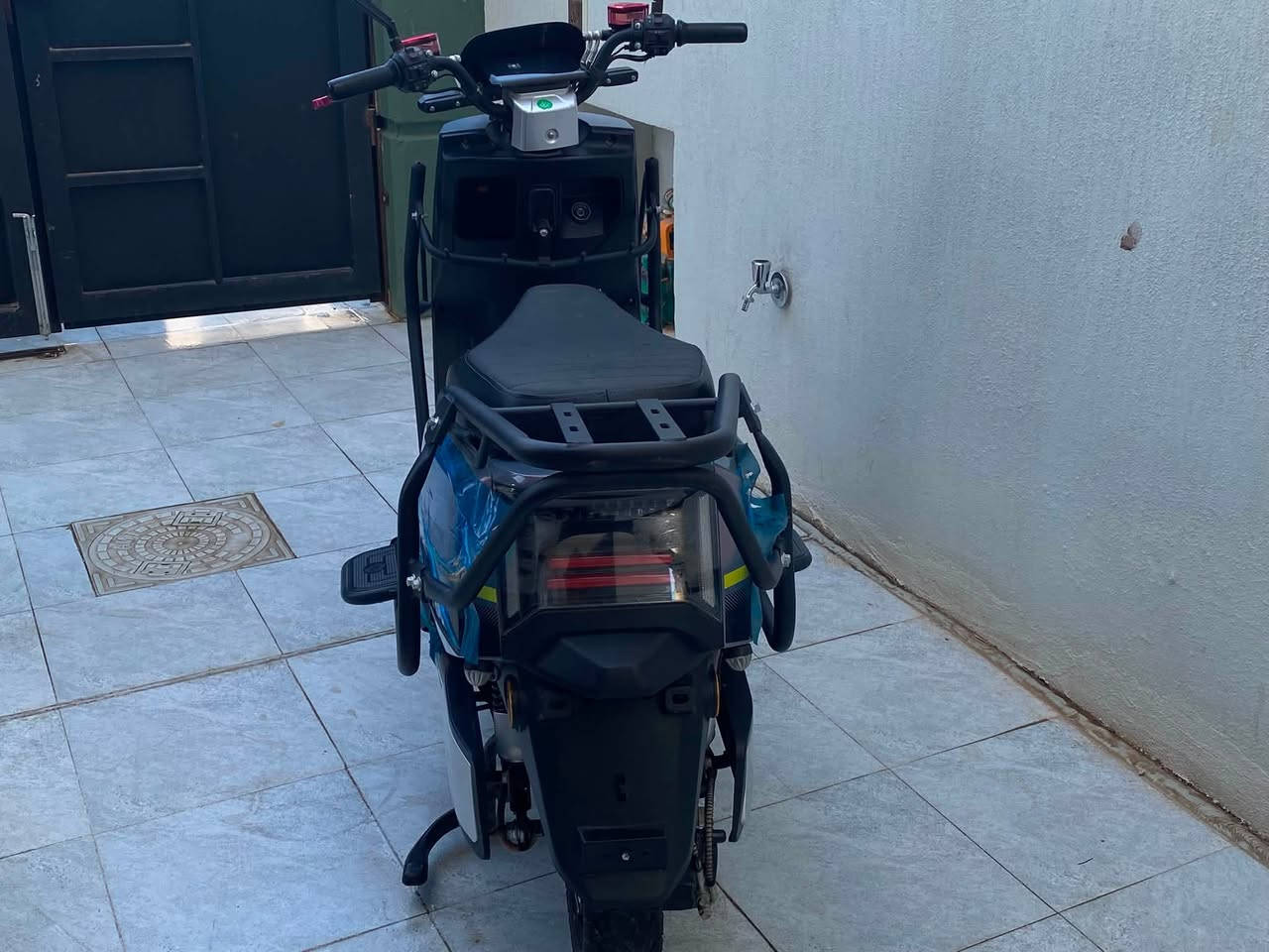 موطور شحن استخدام قليل بعده بلجيس 6بطاريات المكان الرمادي خلف جامعه الانبار ب600الف لل استفسار ***********
