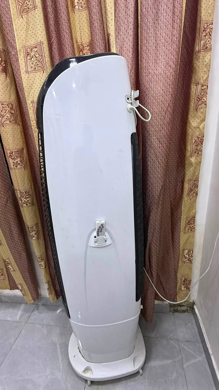 مبرده كبسوله اخت لجديده كلشي مابيها شغاله ميه ميه اي خلال بيها ماكو مشتغل شهرين فقط تفيد اهل لمحلات وياها ريمونتها وشاشتها لمس بس خلي مي بيها وشغل تستمتع بأجوه لشتاء بلصيف سعرها300وبيها مجال للطبين مكاني بغداد لجديده رقمي***********
