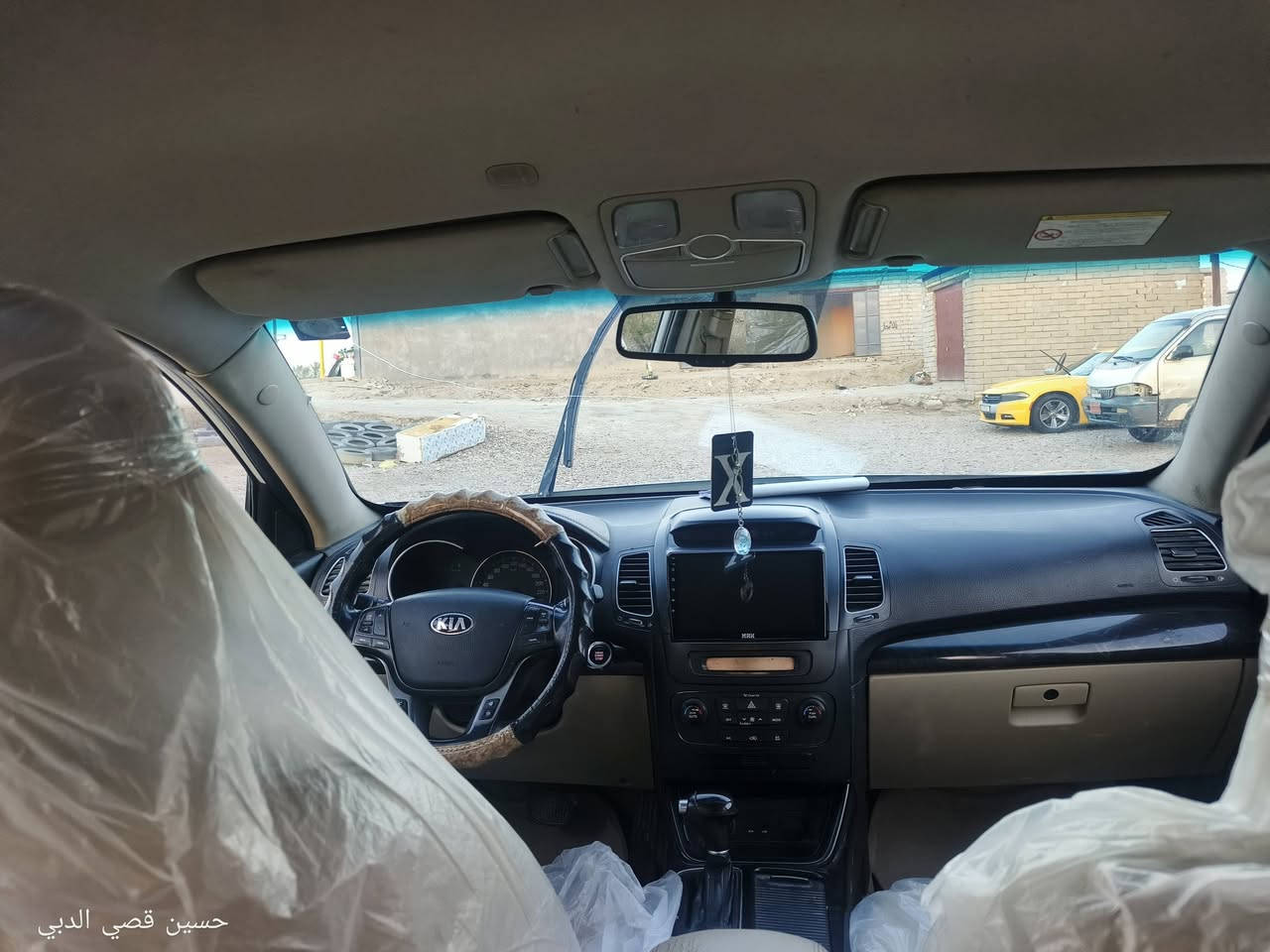 السلام عليكم سورينتو 14 سبعة راكب
محرك 4 سلندر خليجي
مبدل بيها بنيد وجاملق جهة السايق
بدون تبريد 
السعر 137 بي مجال قليل
السونار مرفق مع الصور ::
للتواصل مراسلة الصفحة او الاتصال بالرقم : ***********
