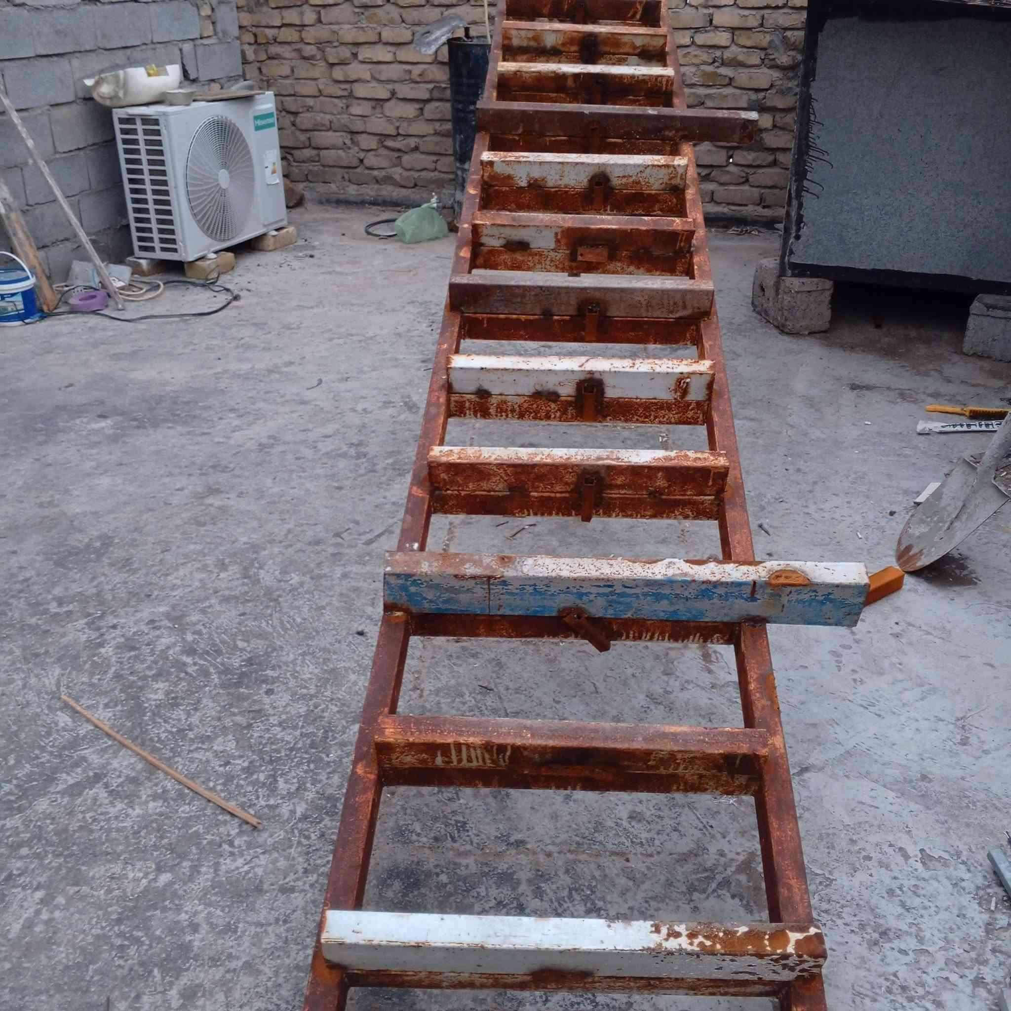 درج حديد طول 4متر وربع وعرض 75سنتيم سعر 125بغداد قريب جسر الدوار


**إذا كنت صاحب هذا الإعلان وتريد حذفه لأي سبب، رجاءا أرسل رسالة إلى الدعم الفني**