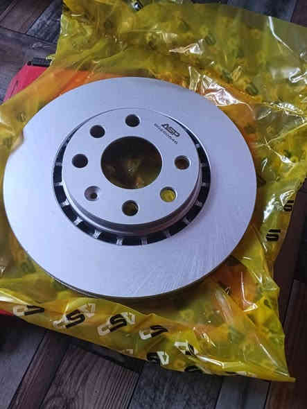 السلام عليكم للبيع اغراض دايو اسبرو كلمن وسعره العنوان بابل المسيب الشارع العام كربلاء بغداد الاتصال على الرقم ***********
