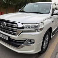 لاندكروز • ٢٠١٧ • ٦ سلندر