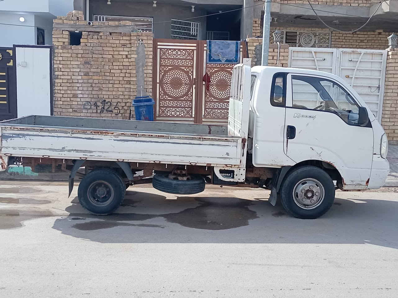 كيه حمل موديل 2012 سياره نضيفه مكفوله عده الباب مبدل سنويه ساقطه مكاني كوت رقم واسط
***********
