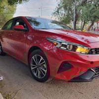 كيا فورتي 2023 لون احمر رقم بغداد ماشية 37 الف ميل بيها جاملغ امبدل نف...