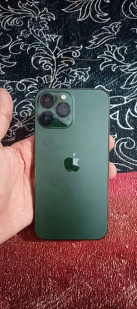 ايفون 13 برو ماكس • بطارية ٨٠٪ • بدون تصليح