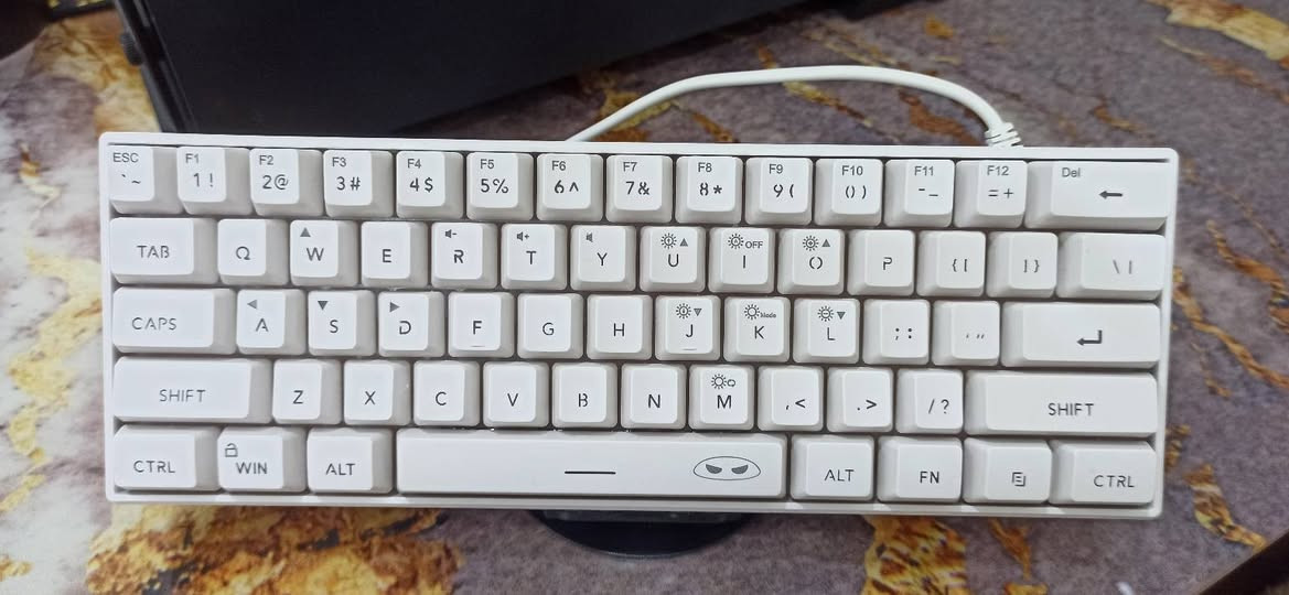 السلام عليكم
الكيبورد الابيض جديد مع الكارتونه سعره 15

الكيبورد الاسود جديد مع الكارتونه والملحقات سعره 40 قابل للمساومه 

متوفر توصيل 
عرض التوصيل في رمضان بدل ال5 الف تصير 3 الف


**إذا كنت صاحب هذا الإعلان وتريد حذفه لأي سبب، رجاءا أرسل رسالة إلى الدعم الفني**