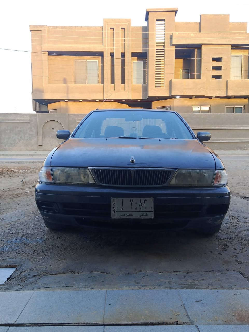 السلام عليكم سيارة نيسان صني مديل 1995 المكان السماوة سعرها 25رقم ***********
