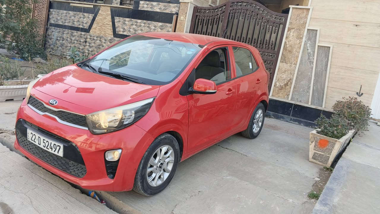 السلام عليكم كيا بيكانتو موديل 2019 خليجي رقم اربيل ماشيه 83 الف مكفوله من الصبغ بيها بارد فقط المواصفات
محرك 1400
شاشه 
كامره
تحكم ستيرن فول 
سبير منازل 
اشاير مري 
وبعد بيها مواصفات اكثر
مكان السياره بغداد شارع فلسطين 
السعر 95 وبيها مجال بسيط 
الاستفسار على الرقم 
***********
