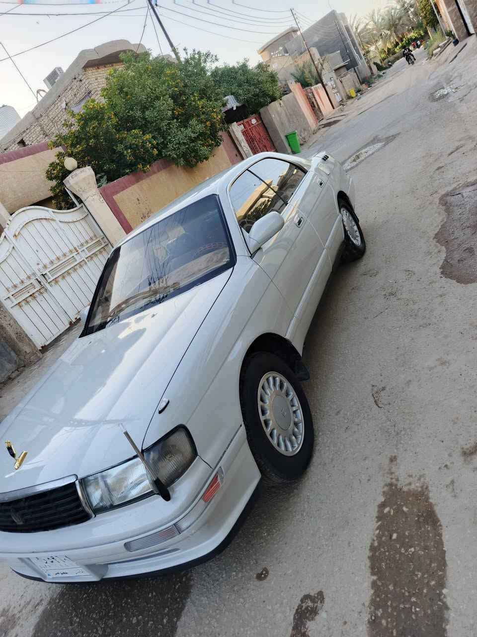 سلام عليكم بطه منفصل 94 رقم انبار مشروع وطني شرط ابيع عقد مروري تحويل ثاني يوم سياره مكينه وكير 2500ديلكو السياره مكفوله مكينه وكير مصبوغه عام بدون معجون حداديه وتخم تاير باتري جديد منضومه زنون غرفتها جديده دشبول نضيف كلش شاشه مضخم سماعات كهربائيات كلها شغاله تبريد بس ليك بي سياره مال جناي سعرها ٥٣بيهامجال  مكانها بابل محاويل ***********
