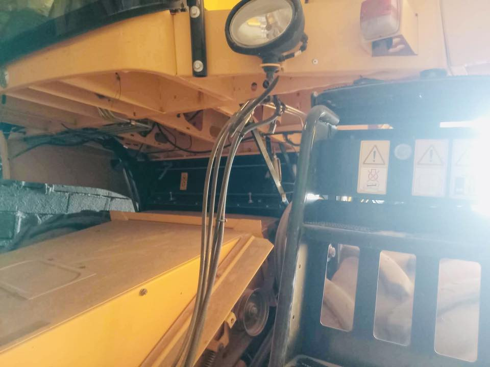 حاصدە للبیع اربع بلم مودیل 2019رقم اربیل مشتغل 2200مکفول کفالە ***********
