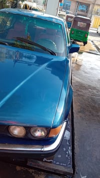 بي ام ٧٣٥ • انبار دولي • مكينة ٣٠٠٠