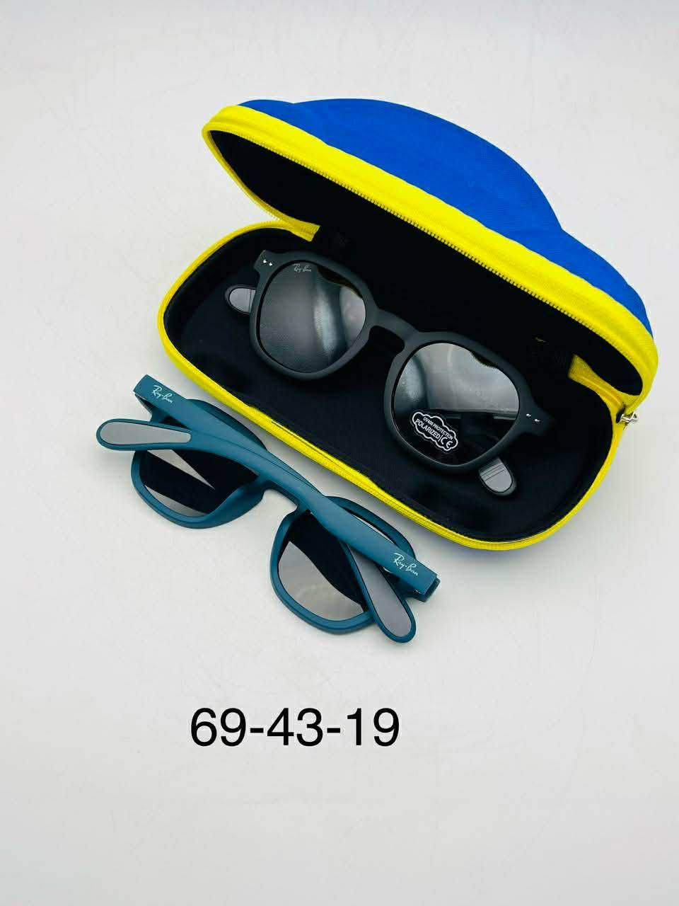 نظارات شمسية للجنسين(رجالي🧔 نسائي🧕اطفال🧑‍🦳🧑‍🦰)
العنوان الديوانية قضاء عفك مقابل مول البصري ❤️❤️ متواجدين يوميا من الساعه3والنصف إلى الساعه6والنصف مساءا❤️❤️


**إذا كنت صاحب هذا الإعلان وتريد حذفه لأي سبب، رجاءا أرسل رسالة إلى الدعم الفني**