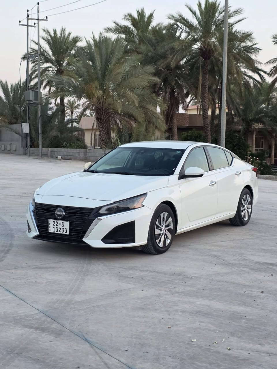 للبيع التيما S 
السعر 147بيها مجال
***********
موديل 2023
بصمة تشغيل
كاميرة خلفيه 
تثبيت سرعه 
شاشه لمس 
كاميرا خلفي 
تايرات جديد 
ماشيه 45
لايتات زنون بلادي 
كير مكينه بشرط 
سيارة بيها بونيد كلير بدون دواخل بدون ايرباك شرط قبق جنطه صبغ
صور حادث بل منشور 
رقم سنويه جديد تحويل ثاني يوم 
مكان السياره ديالى خانقين
***********
