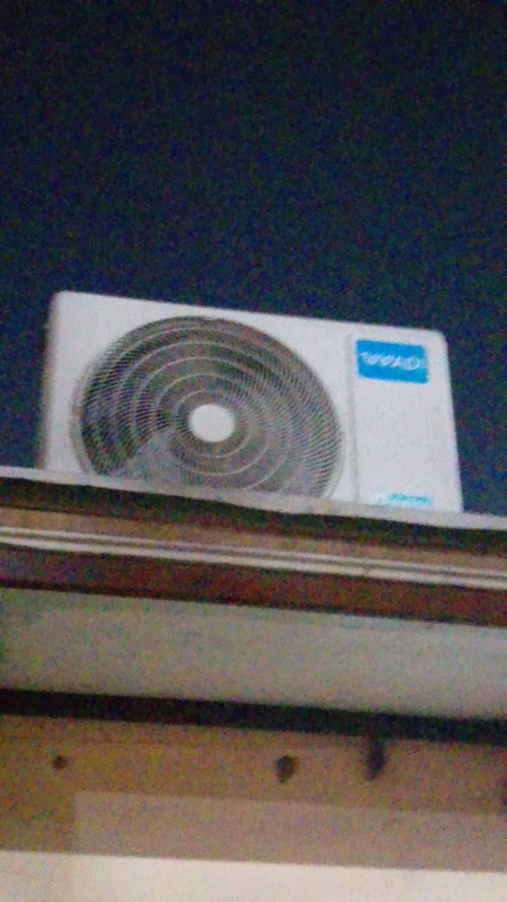 سلام عليكم يوجد سبلت الوادي 2طن جديد ميل اسواق العنوان بغداد المشتل شارع التومنيه رقم الا ستفسار ***********
