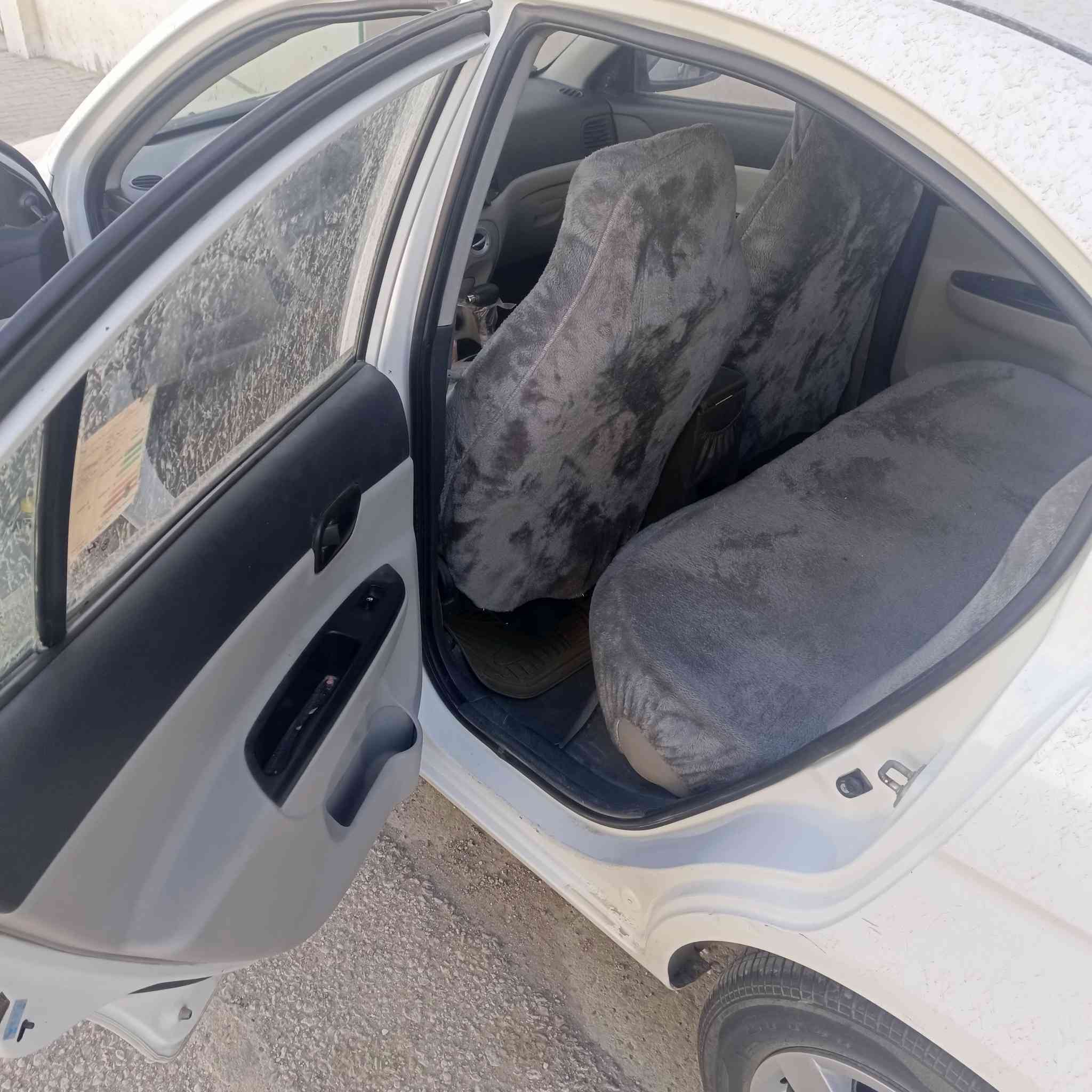 سلام عليكم
اكسنت موديل ٢٠٠٩

مكفولة من الصبغ و التبديل 

بيها باردات هواي 

تبريد شغال 

المكينة تنقص

رقم بغداد الماني 

سنوية ما ساقطة 

هزة ساقطة 

محرك الف وستمية 

النجف الاشرف. حي. المكرمة

السعر ٩٣
***********
واتساب فقط
