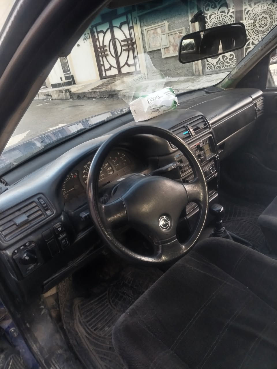 السلام عليكم
اوبل فكترة موديل ٩٢ حجم ٢٠  
 اني الشرعي شرط وكال او تحويل مكان سيارة موصل
سيارة بخ جمالية  سعر ٣٣ورقة. 
للتواصل على رقم *********** بي واتساب
