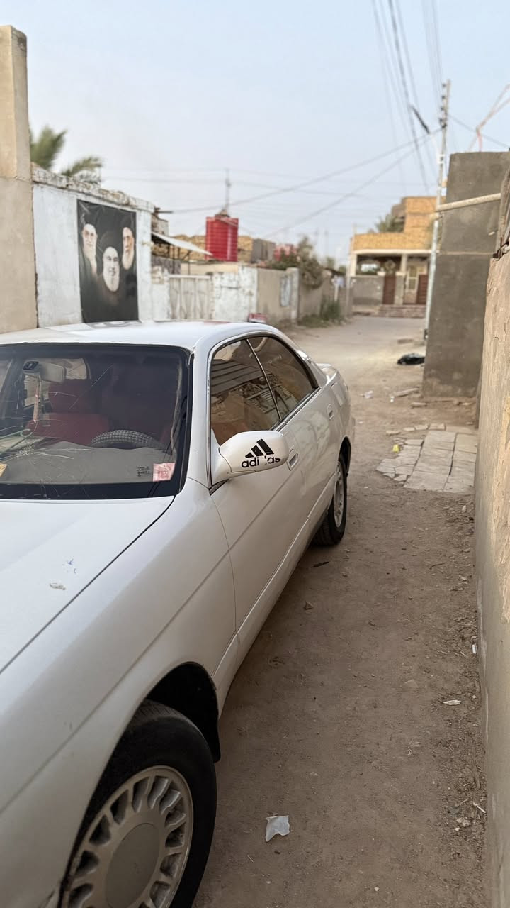 السلام عليكم
اخواني بطة للبيع السيارة حلوة ونظيفة من مكينة كير حدادية

مكفولة من الطريه والعيب الشرعي مشروع وطني مداور ثاني يوم

السعر ٥٣ وبيها مجال 

***********‏
