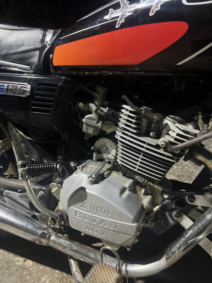 دراجة سيفان موديل18 محرك ممفتوح السعر400وبي مجال❤️
***********
