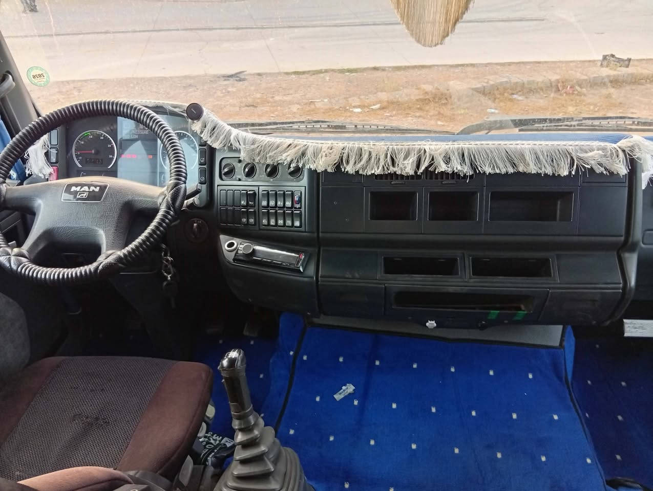 مان 2004اینجکترحجم 430گیرعادی ریتایدە ر سلاجە سیارە کە فول فولە لە سە نە وی برادە رە قە مو سە نە وی تازە یە 165مە عامە لە یە برایانە مە شتە ری نیت سە رمان مە یە شینە ژ.م ***********
