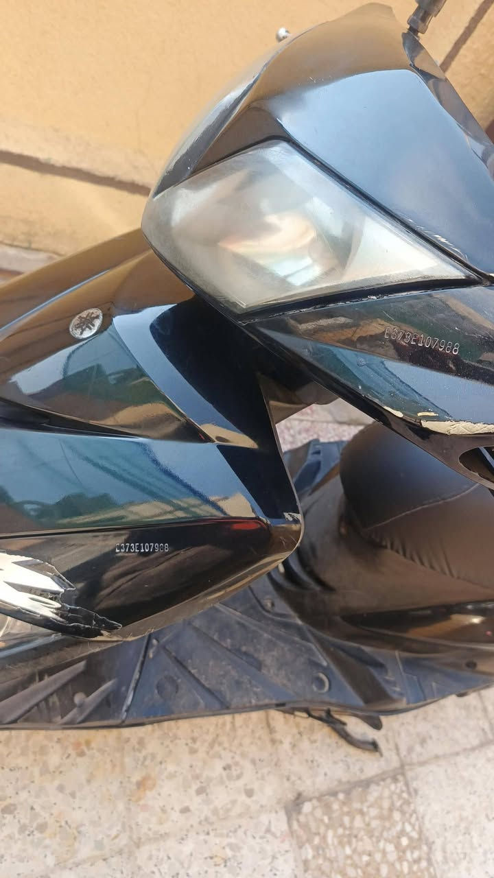 السلام عليكم دراجه ماكس ثعلب 140 كفرات مختمه ختم واحد بلاديه مكينته حلوه ورزنه شاده باتري جديد الكهربائية كله شغاله بس الكيج مال سرعة و بانزين مايشتغل الدراجه حلوه وخير من الله السعر 650وبيه مجال العنوان بغداد الكريعات قسم البلدي الكويتي الرقم ***********
