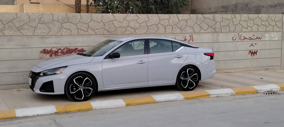 نيسان التيما
موديل/2024

لون /سموك

رقم سليمانيه بسمي 

ماشيه21 مايل

مواصفات  SR

شاشة كبير

كشينات جلد/

اوتو بريك امامي/خلفي
كاميره

حاسه خلفي

خط شارع

تحكم ستيرن

تشغيل ع بعد
ضررها فقط يم البگلايت وشويه يم بقبق الجنطه بدون ايرباك بدون دواخل بجم كبس

سونر و صورة حادث مرفق بلمنشور

السعر """""""188وبيها مجال قليل 

*********** مكان السياره ديالئ جلولاء
