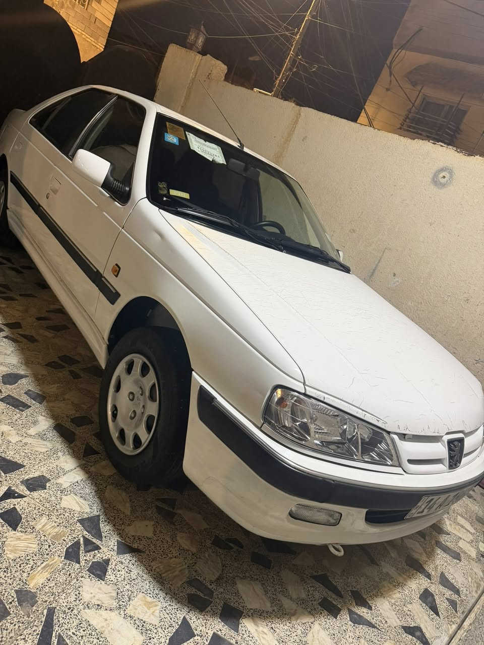 السلام عليكم بيجو ١١رقم بصره  بسمي مكفول من الضربه والتبديل محرك وكير كفاله ماشيه ٤٢ الف اصل جانت متروكه ومشلع صبغ الدواير وعل كدهم راش بدون سمكره وضربه السعر ٥٧ وبيها مجال للشراي ولتفاصيل اكثر الاتصال عل ***********
