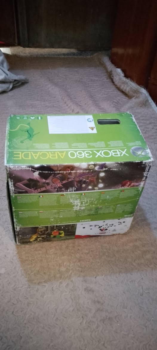 أكس بوكس 360 جاسبر مديل 2009 مهكر جان يشتغل تركته مده طويله كام يشتغل أحمر فقط أبيعه عله وضعه هلموجود غراضه كامله السعر 40 ألف


**إذا كنت صاحب هذا الإعلان وتريد حذفه لأي سبب، رجاءا أرسل رسالة إلى الدعم الفني**