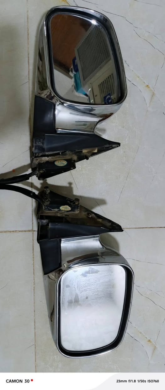 السلام عليكم مرايات جنبي ام الاشاره السعر. 65 وبيها مجال ***********
