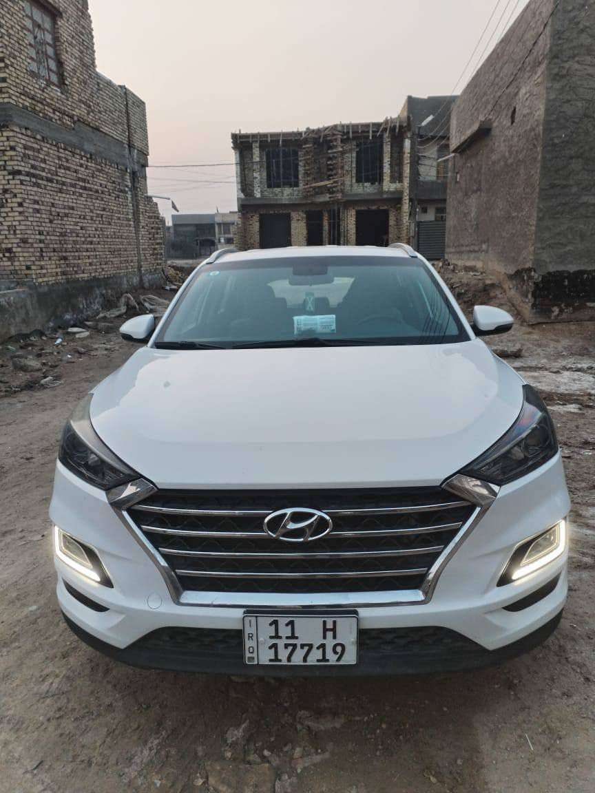 توكسان
موصفات فول عده البانوراما 
بيه بنيد صبغ بدون حادث.
السعر 189
وبيها مجال موضح كلشي بصور. والسونار
***********
***********
المكان بابل
