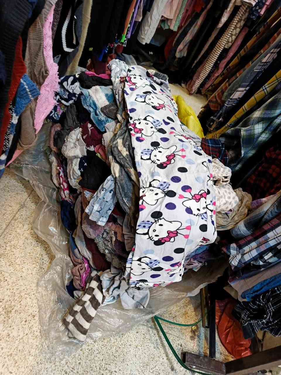 جمعه مباركه على الجميع✨
وصلنا
 بجامه و بلوز فلس مقدف بناتي ومحير ونسائي
درجه اولى💥 بلوز وبجامه ترهيم بناتي ونسائي جميع الأحجام متوفره العنوان موصل /حي سومر بعد مطعم سومر ثالث فرع عل يمين أول محل بل فرع عل يسار أهلآ وسهلآ بل جميع👇
أكتب👈 تم ليصلكم كل ما هو جديد👇
للأستفسار***********
واتساب ***********
