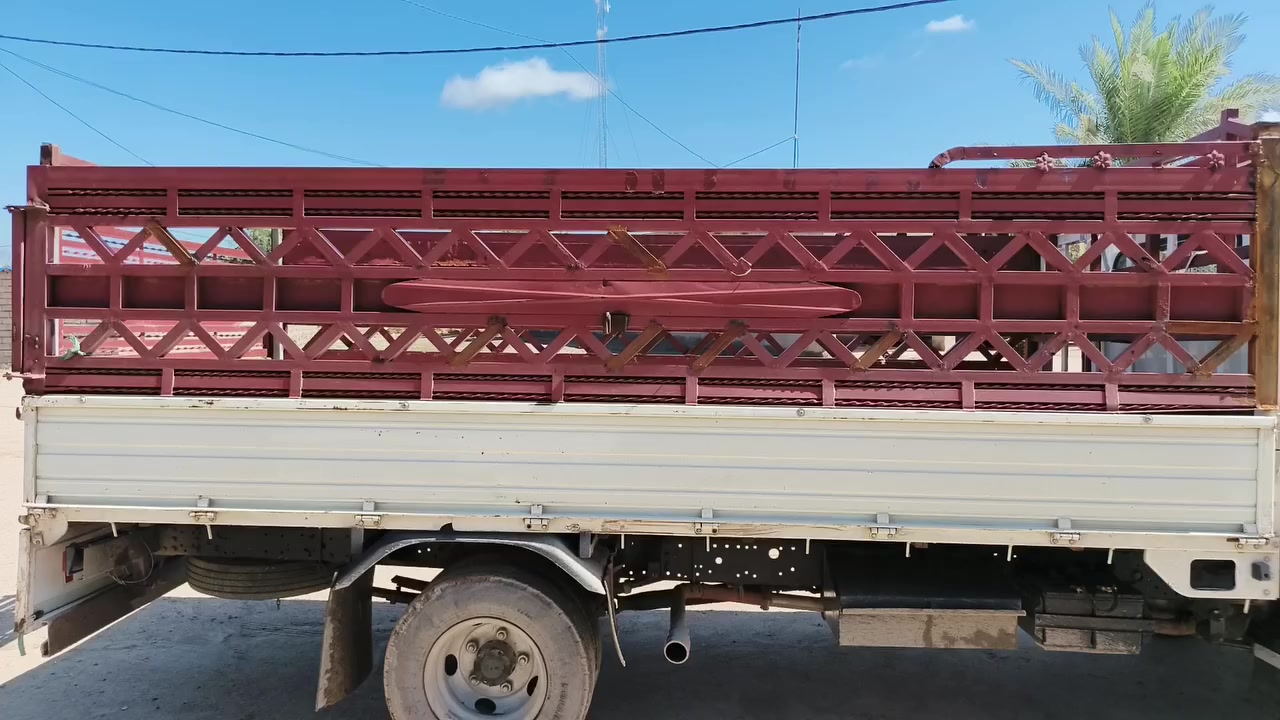 بدي هيونداي هوه ومحجر بدي جديد لا خياس لوحات الخشب جديد نزلته لن حولته براد مكان نجف ابو صخير السعر ٦اوراق وبيه مجال رقم الهاتف ***********
