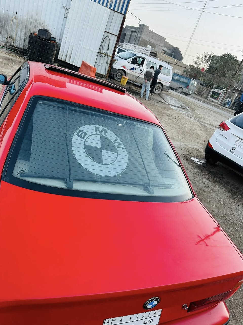 اسلام عليكم
بي ام مديل 90حجم 525 مسكر عدل 

صبغ عام قبل 20يوم طلعت من الصبغ

حداديه جديده لايت اسوار جديد مع زنون

كشافات جدد مع زنون

سنويه مامنتهيه بعدها 

تبريد ثلج

رقم انبار راعيها ابغداد يريد مداور

نواقصها قليله جدآ ماسحات واكفه وترتيبات بقت يمك 

سعرها 55بيها مجال 

مكان حله : هاشميه 

هـ***********
