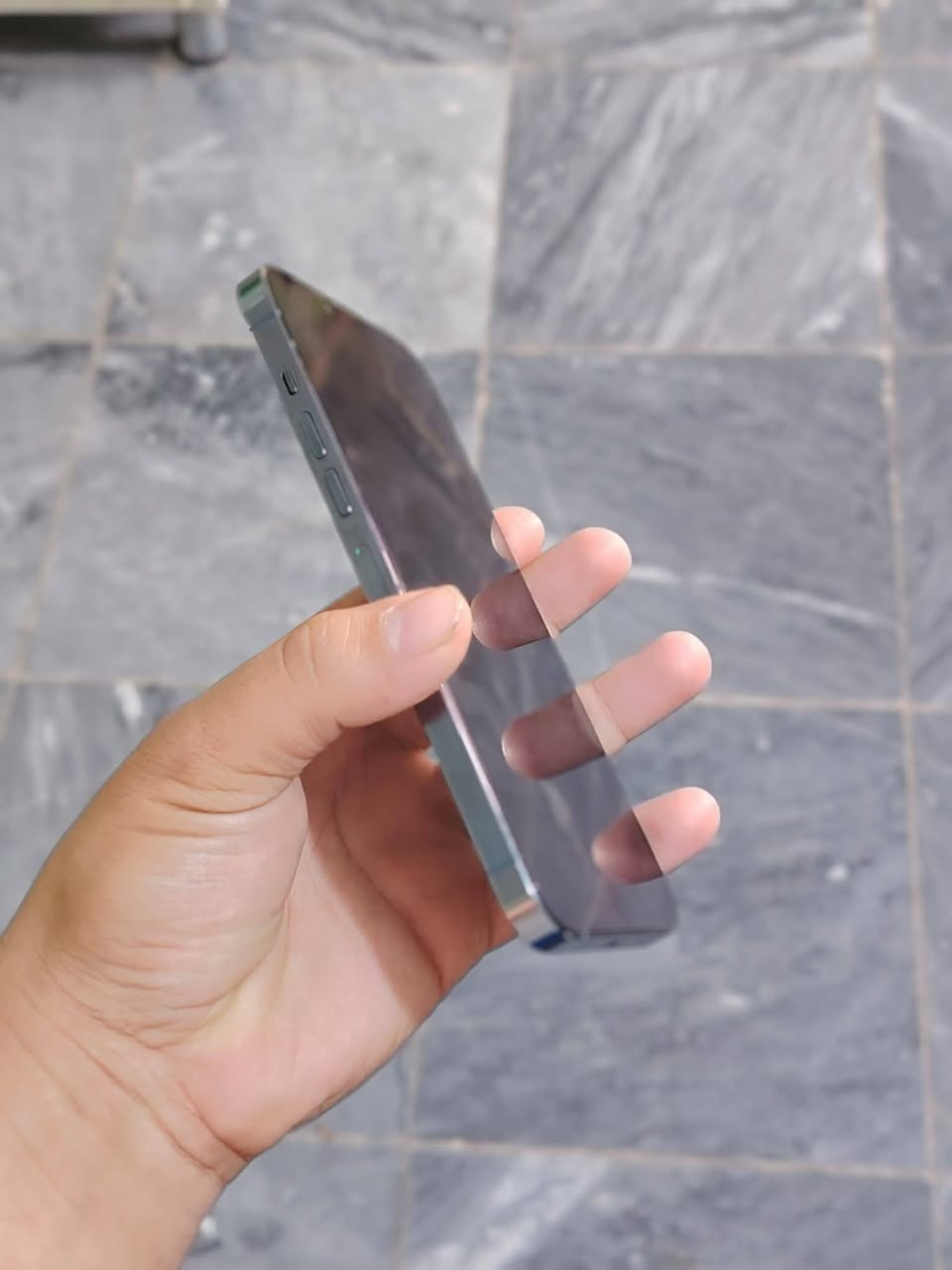 السلام عليكم ايفون 13بروماكس شرق اوسط ماستر ذاكرته 256 دبل سيمكارت مكفول كفاله عامه ماعدا مبدل بطاريه وحاليا تقرا 100 جهاز جديد سعره ب675وبي مجال واي استفسار رقم الهاتف ***********
